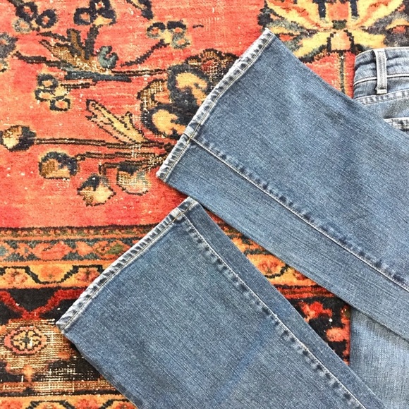 •Paige Hollywood Hills jeans• Size27 - Picture 5 of 6